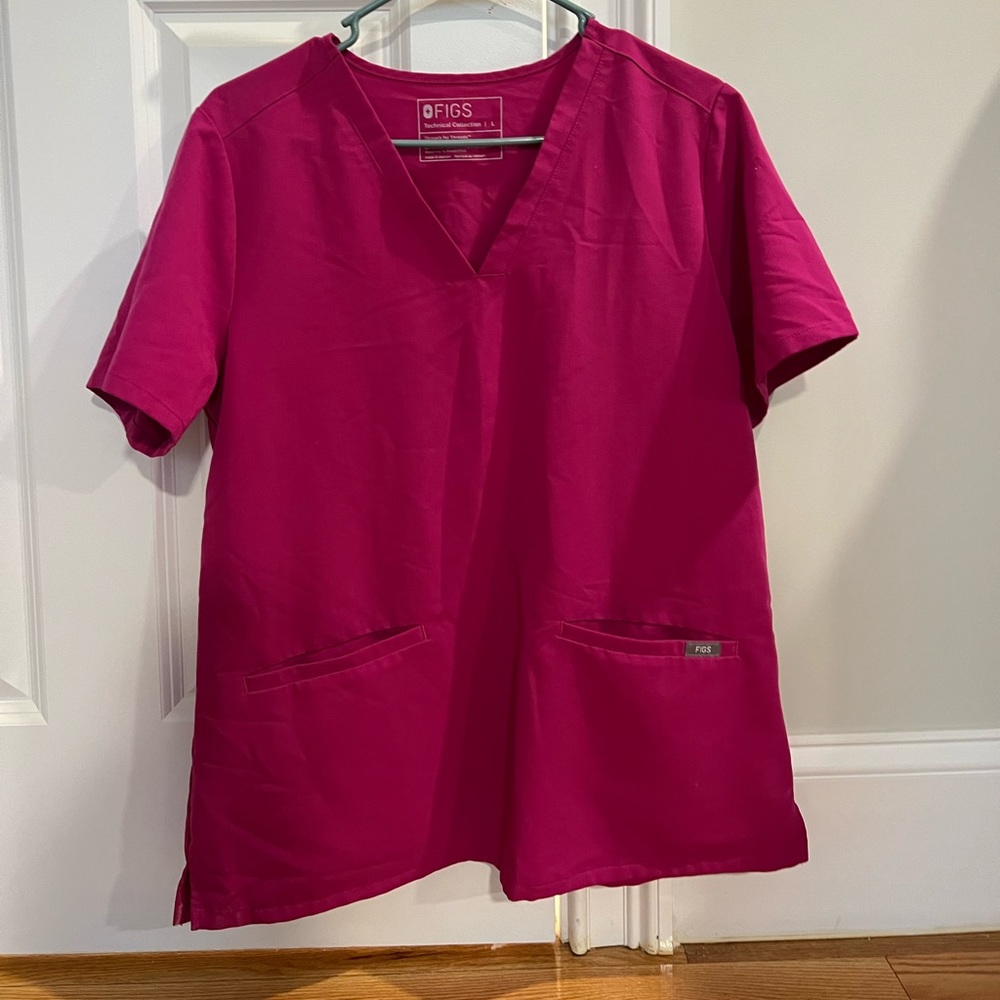 Figs Scrub Top